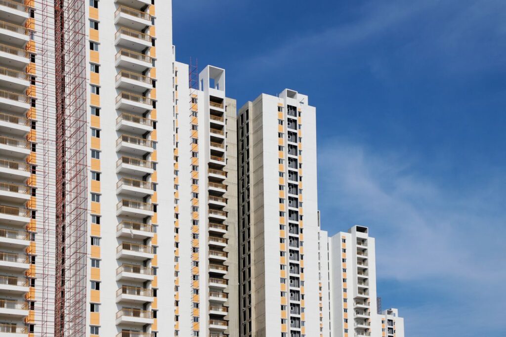 East-Facing House Vastu: Complete Layout, Plan & Do’s/Don’ts (2026)