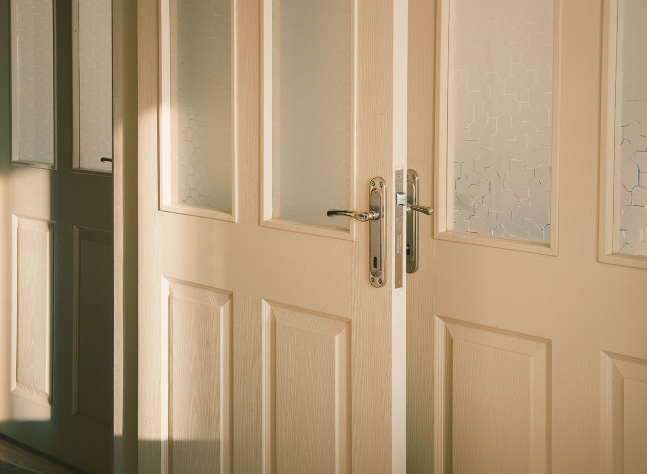 Main Door Vastu: Best Direction, Colour & Layout for Positive Energy